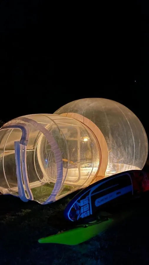 Holiday home Ty Bulle - Logement Insolite Les Pieds Dans L'Eau Ploudalmezeau